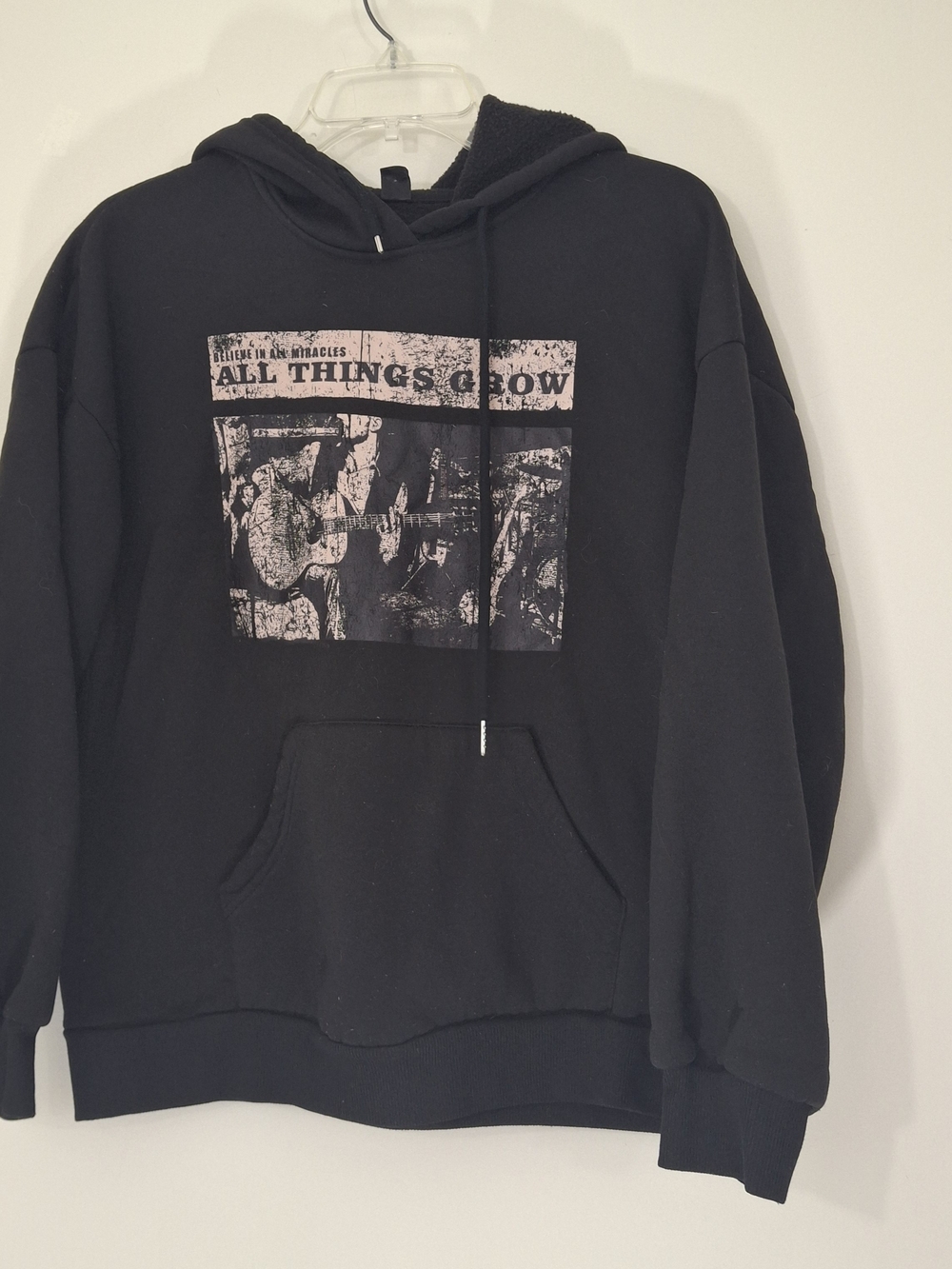 SHEIN Black Crewneck Hoodie with 'All Things Grow' Graphic, Size Large